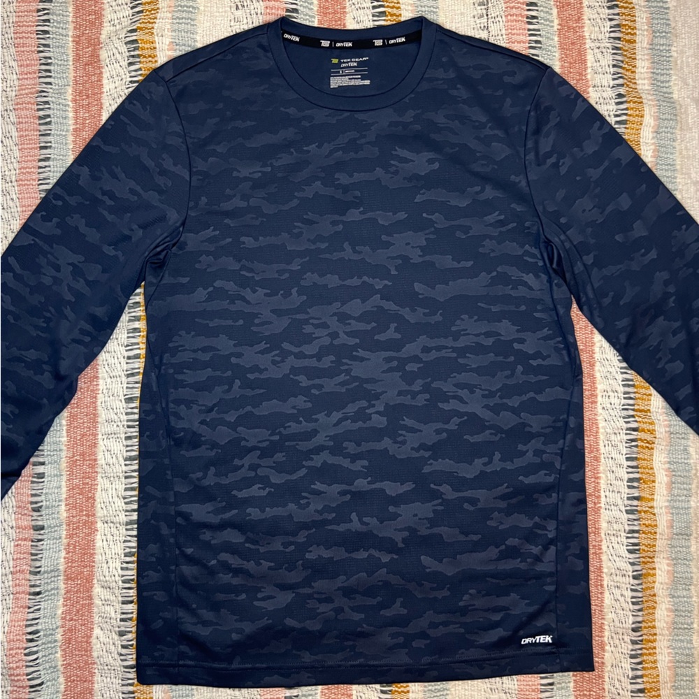 Men’s Tek Gear DryTek Blue Camouflage Athletic Long Sleeve Tee Shirt